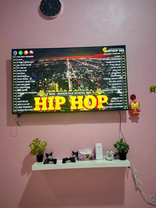 Hello Kitty Homestay - Cameron Highlands - Spacious Studio - Perfect For Families - Sleeps 4 And Baby 타나라타 외부 사진