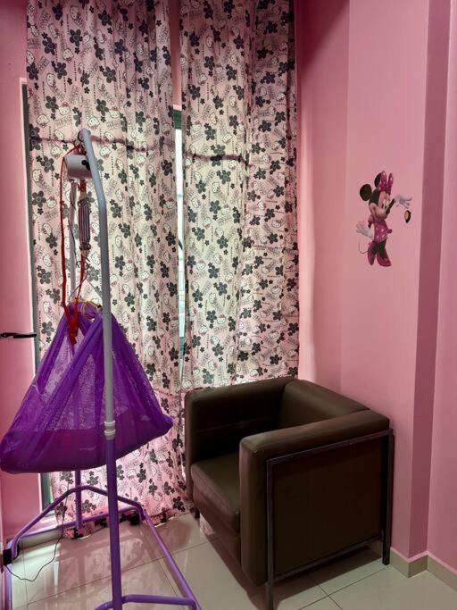 Hello Kitty Homestay - Cameron Highlands - Spacious Studio - Perfect For Families - Sleeps 4 And Baby 타나라타 외부 사진